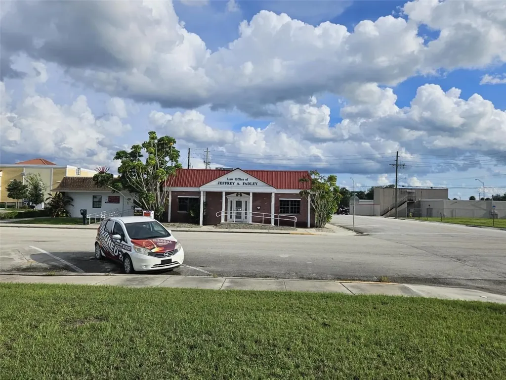 180A NW 3rd Avenue Okeechobee FL 34972