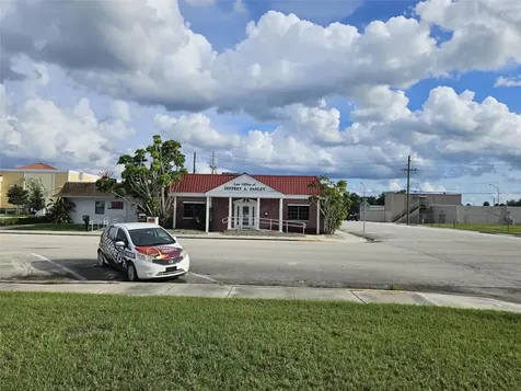 180A NW 3rd Avenue Okeechobee FL 34972