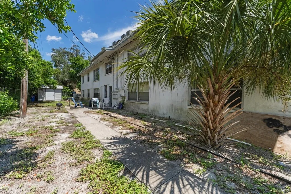 5845 Fairfield Avenue S St Petersburg FL 33707