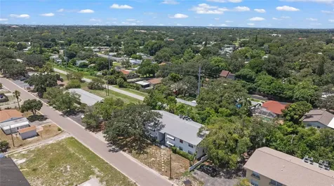 5845 Fairfield Avenue S St Petersburg FL 33707