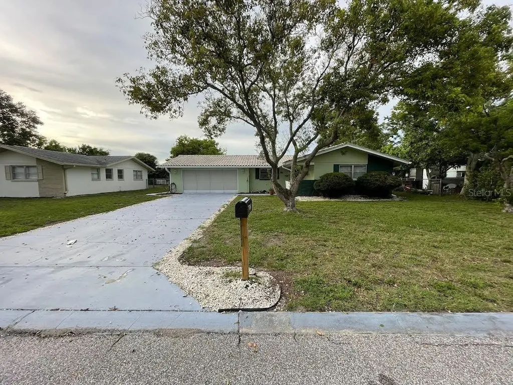 7827 Tropicana Drive Port Richey FL 34668