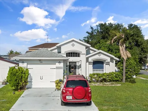 220 Coralwood Court Kissimmee FL 34743