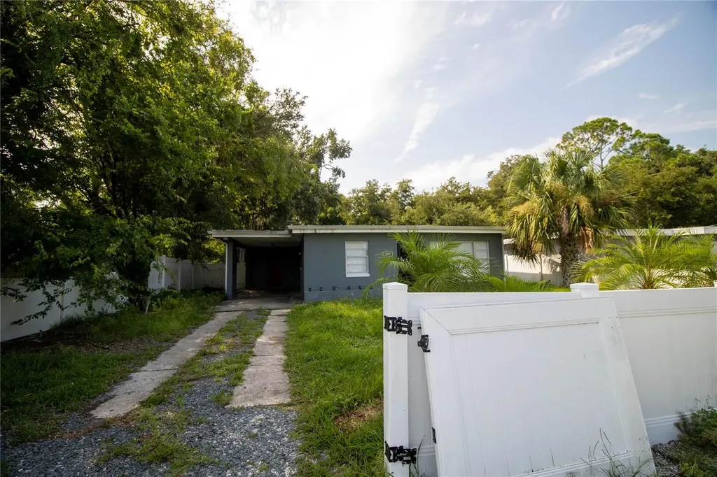 809 Maley Street Daytona Beach FL 32114