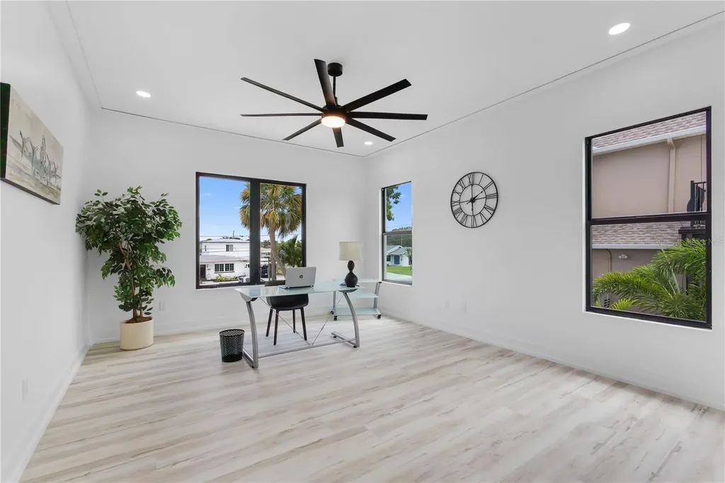 2121 Bayou Grande Boulevard NE St Petersburg FL 33703