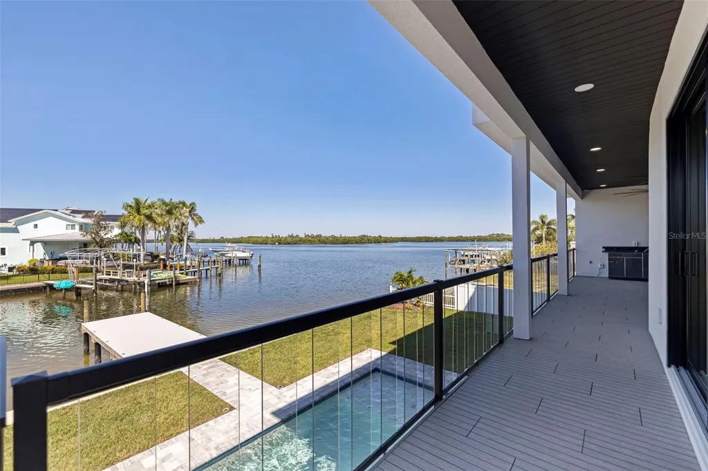 2121 Bayou Grande Boulevard NE St Petersburg FL 33703