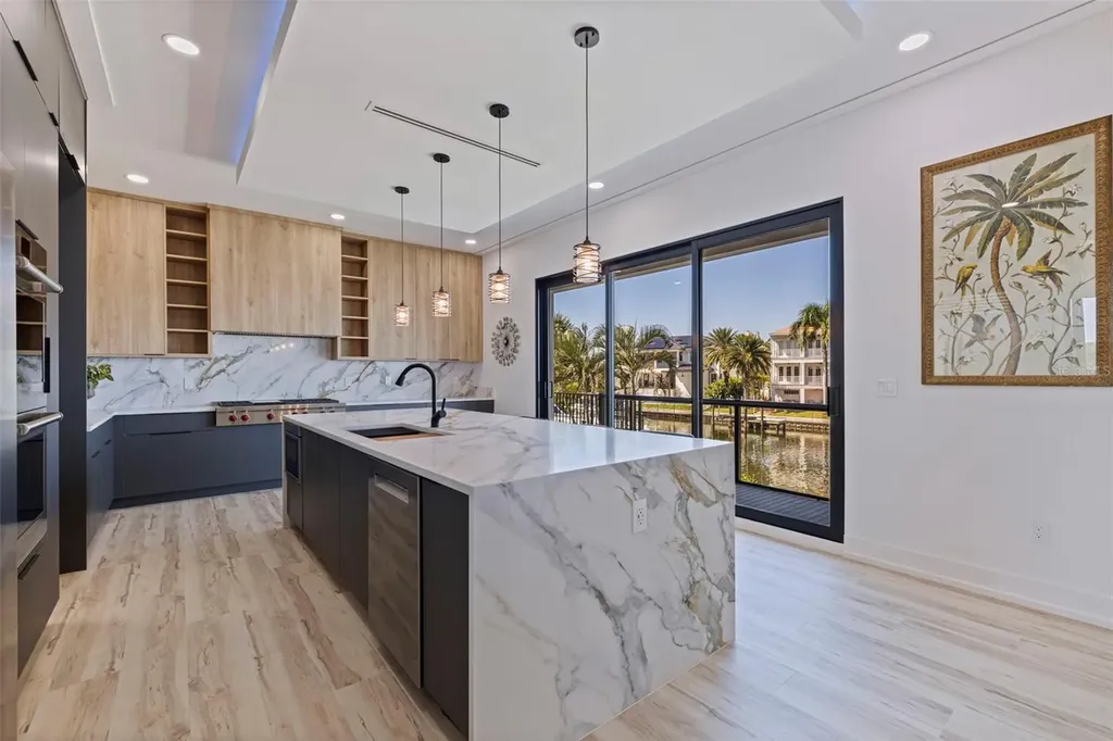 2121 Bayou Grande Boulevard NE St Petersburg FL 33703