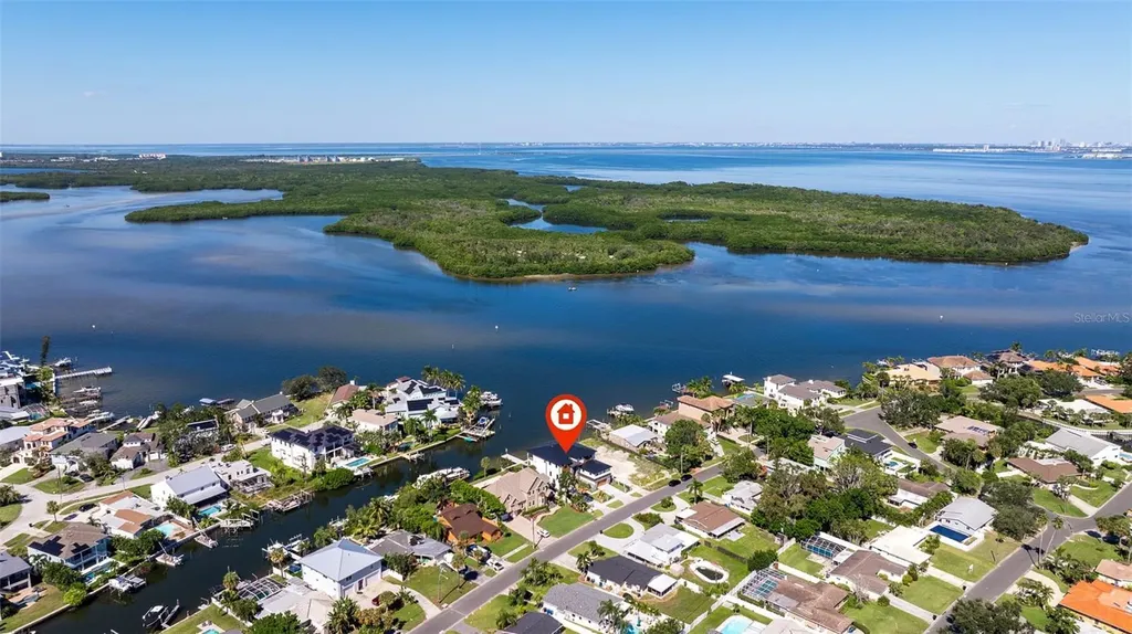 2121 Bayou Grande Boulevard NE St Petersburg FL 33703