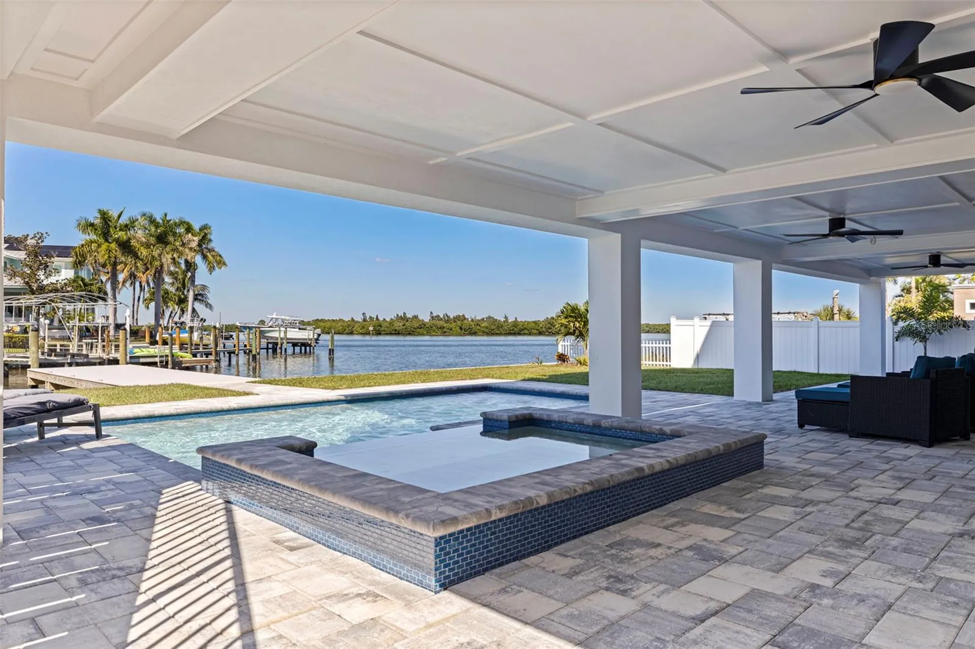 2121 Bayou Grande Boulevard NE St Petersburg FL 33703
