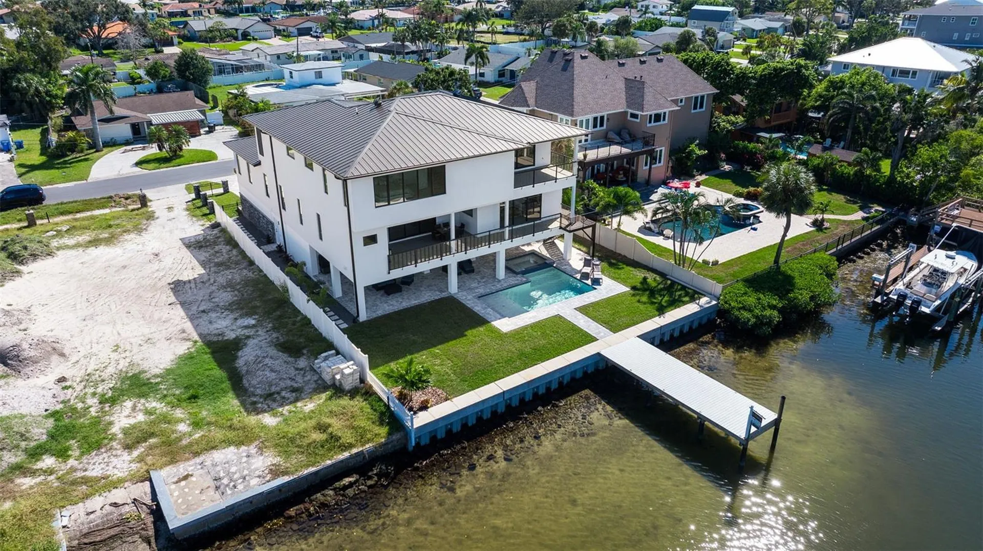 2121 Bayou Grande Boulevard NE St Petersburg FL 33703