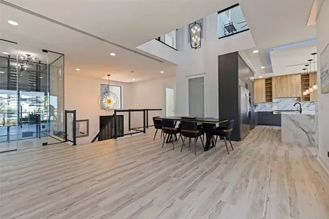 2121 Bayou Grande Boulevard NE St Petersburg FL 33703