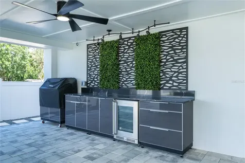 2121 Bayou Grande Boulevard NE St Petersburg FL 33703
