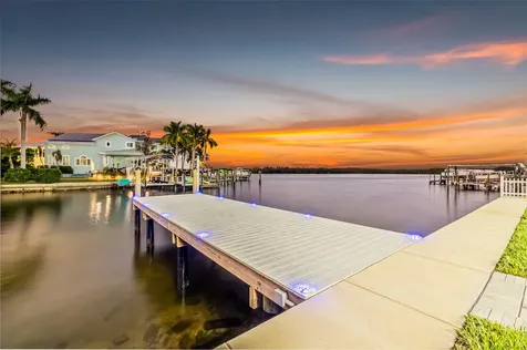 2121 Bayou Grande Boulevard NE St Petersburg FL 33703