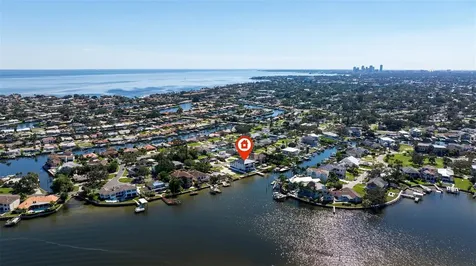2121 Bayou Grande Boulevard NE St Petersburg FL 33703