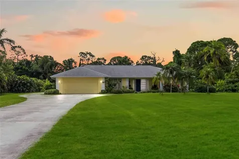 1725 Chadwick Road Englewood FL 34223