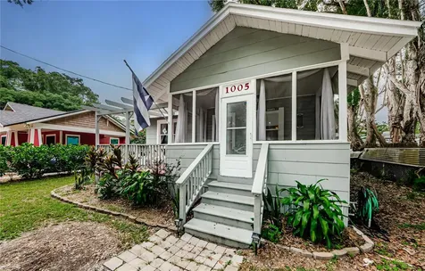 1005 E Chelsea Street Tampa FL 33603