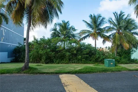 Montesol 11 Palmanova Humacao PR 00791
