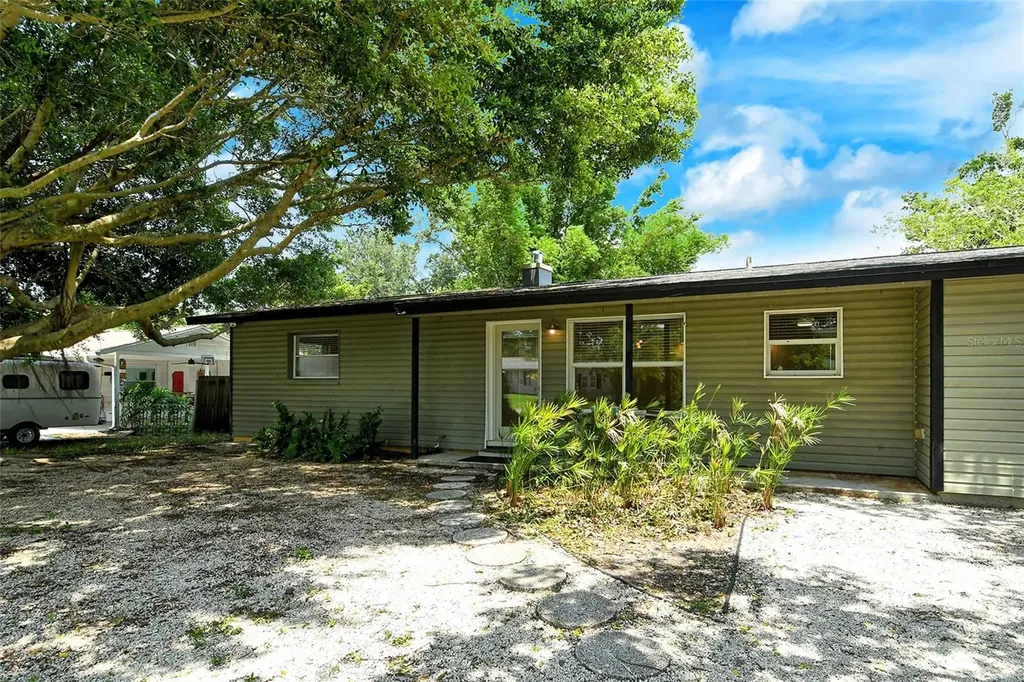 2625 Nassau Street Sarasota FL 34231