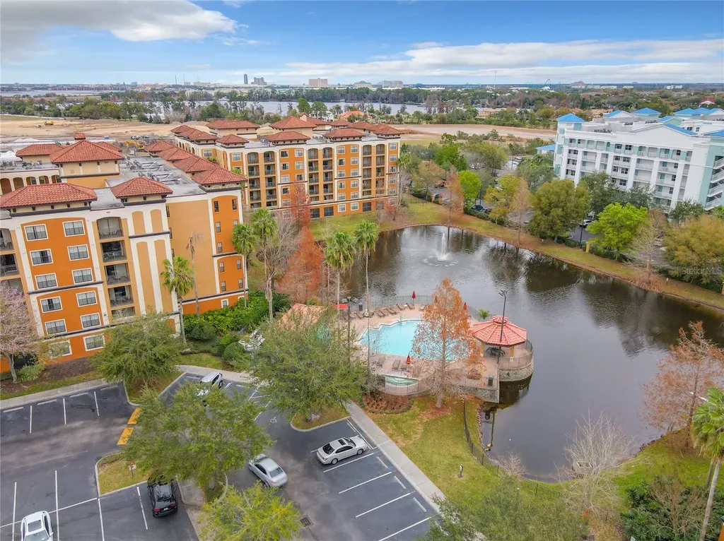 12538 Floridays Resort Drive Orlando FL 32821