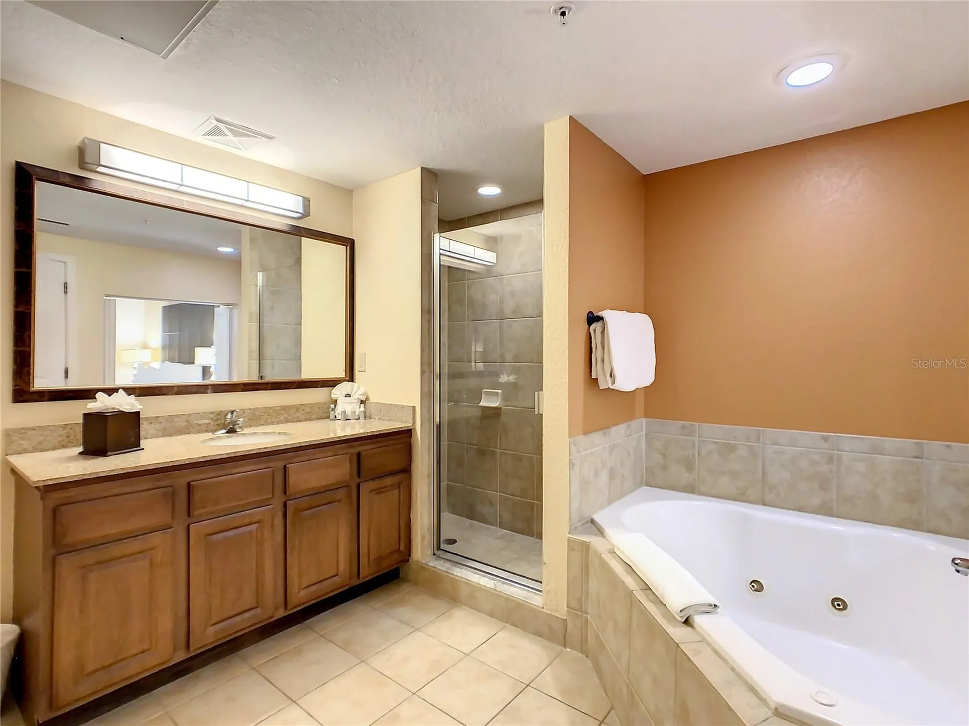 12538 Floridays Resort Drive Orlando FL 32821