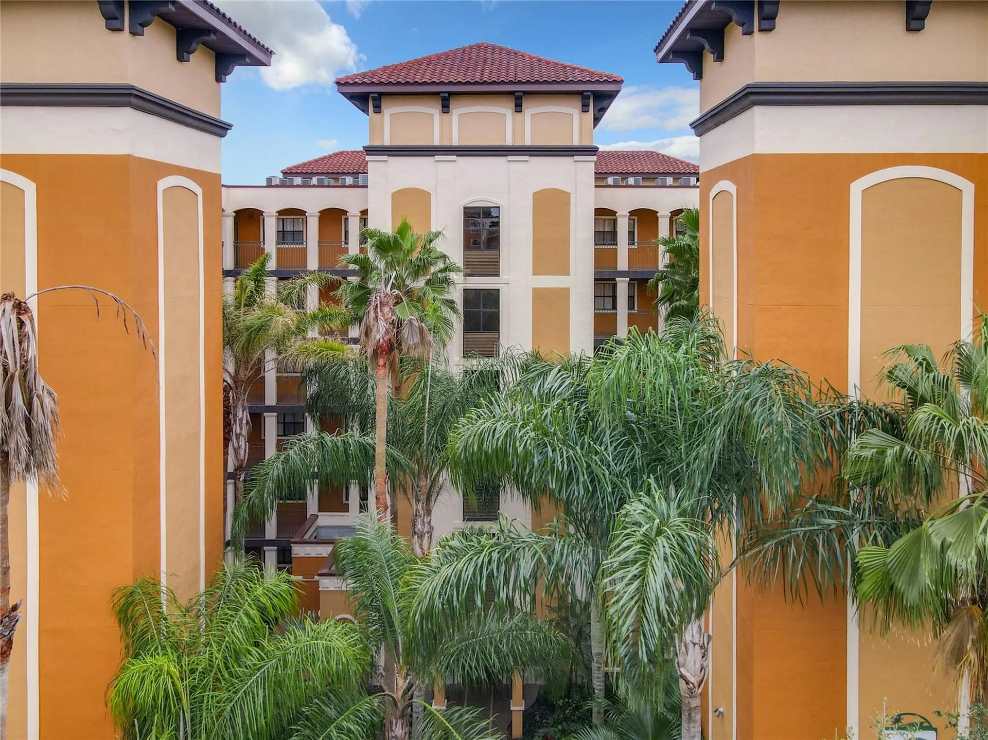 12538 Floridays Resort Drive Orlando FL 32821