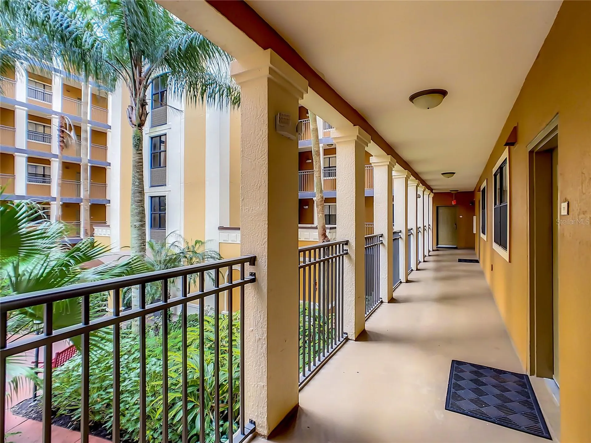 12538 Floridays Resort Drive Orlando FL 32821