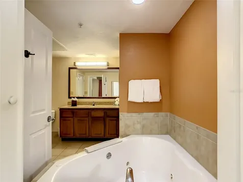 12538 Floridays Resort Drive Orlando FL 32821