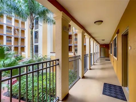 12538 Floridays Resort Drive Orlando FL 32821