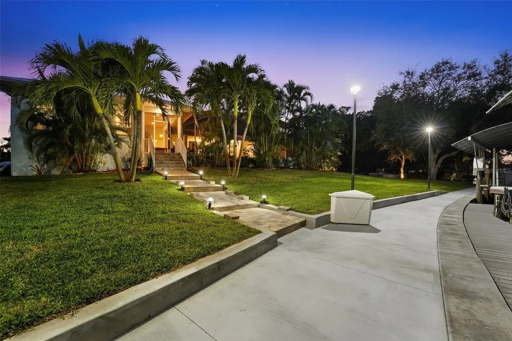 200 Capstan Drive Placida FL 33946