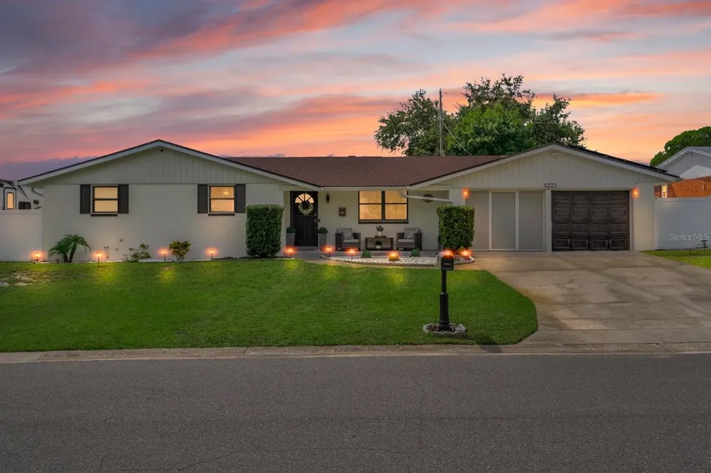 7710 Delphia Street Orlando FL 32807