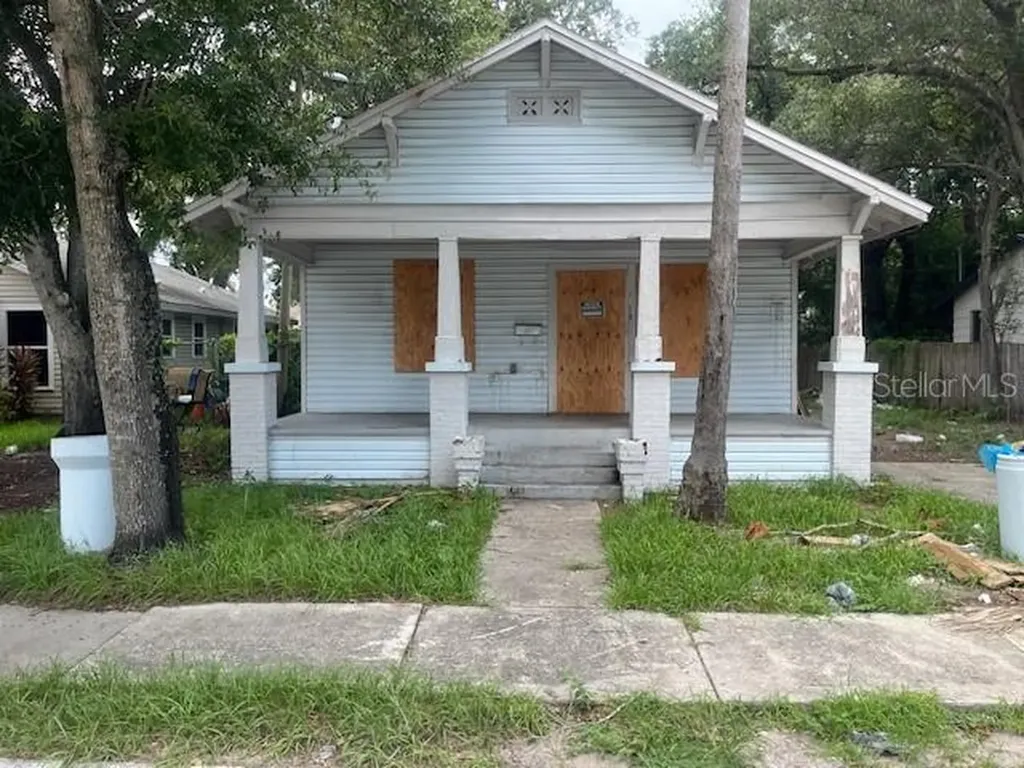 1518 Preston Street S St Petersburg FL 33712