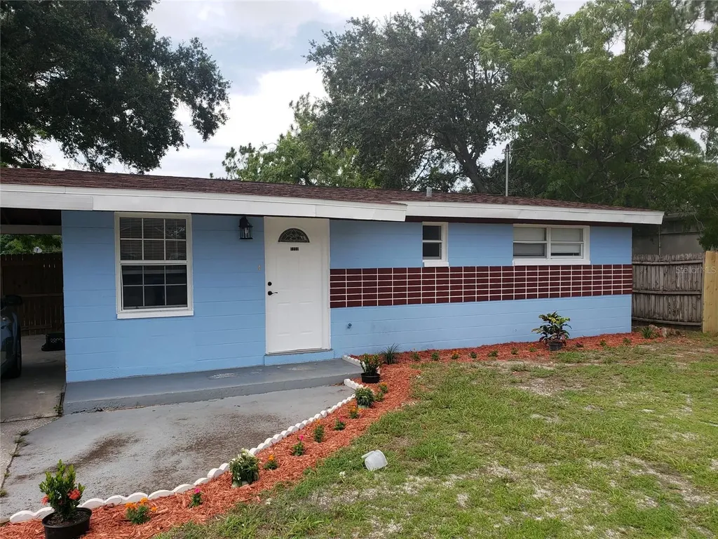 7222 E Chelsea Street Tampa FL 33610