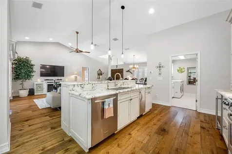 1100 Bramblewood Drive Safety Harbor FL 34695