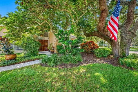 1100 Bramblewood Drive Safety Harbor FL 34695