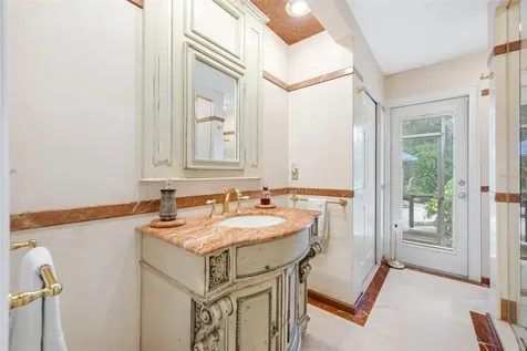 1100 Bramblewood Drive Safety Harbor FL 34695