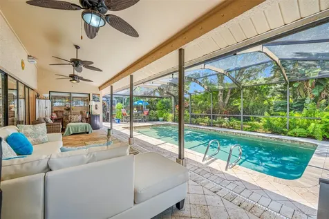 1100 Bramblewood Drive Safety Harbor FL 34695