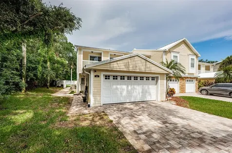 903 Woodbridge Court Safety Harbor FL 34695