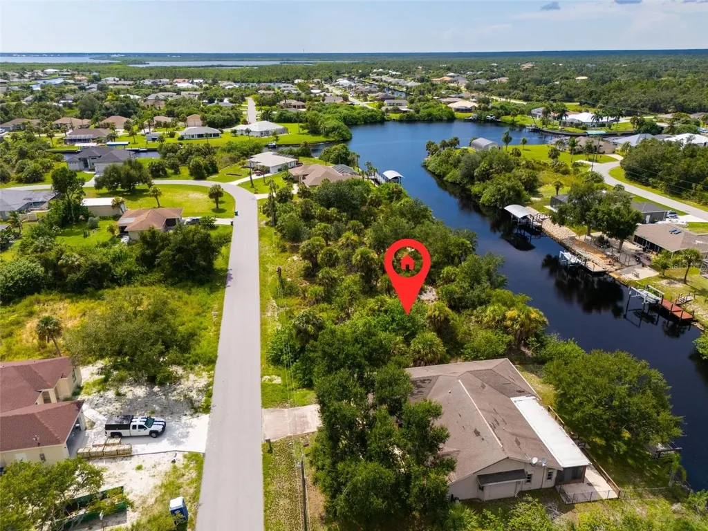 17348 Gulfspray Circle Port Charlotte FL 33948