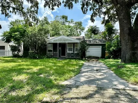 1632 E Ridgewood Street Orlando FL 32803