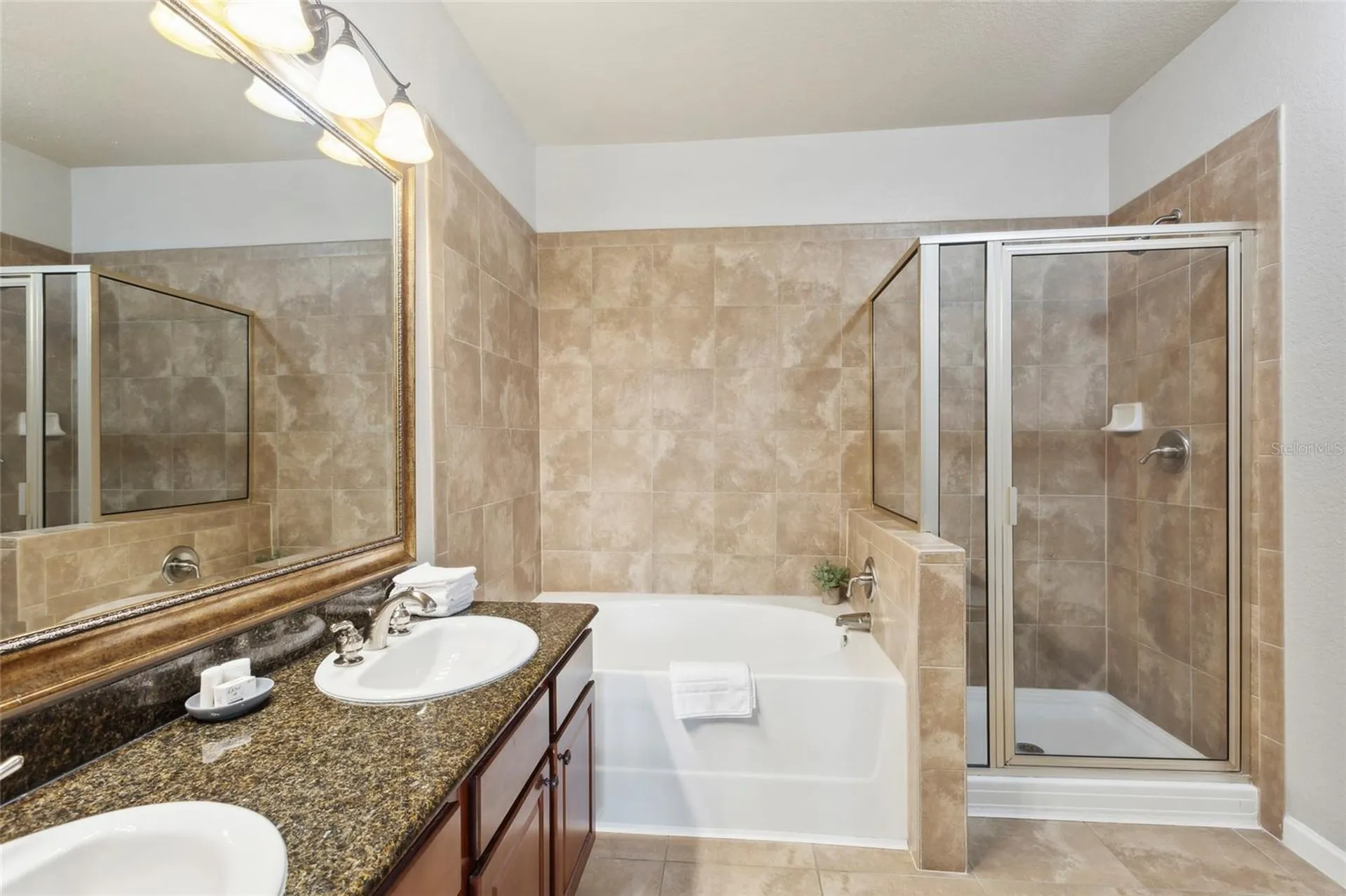 901 Charo Parkway Davenport FL 33897