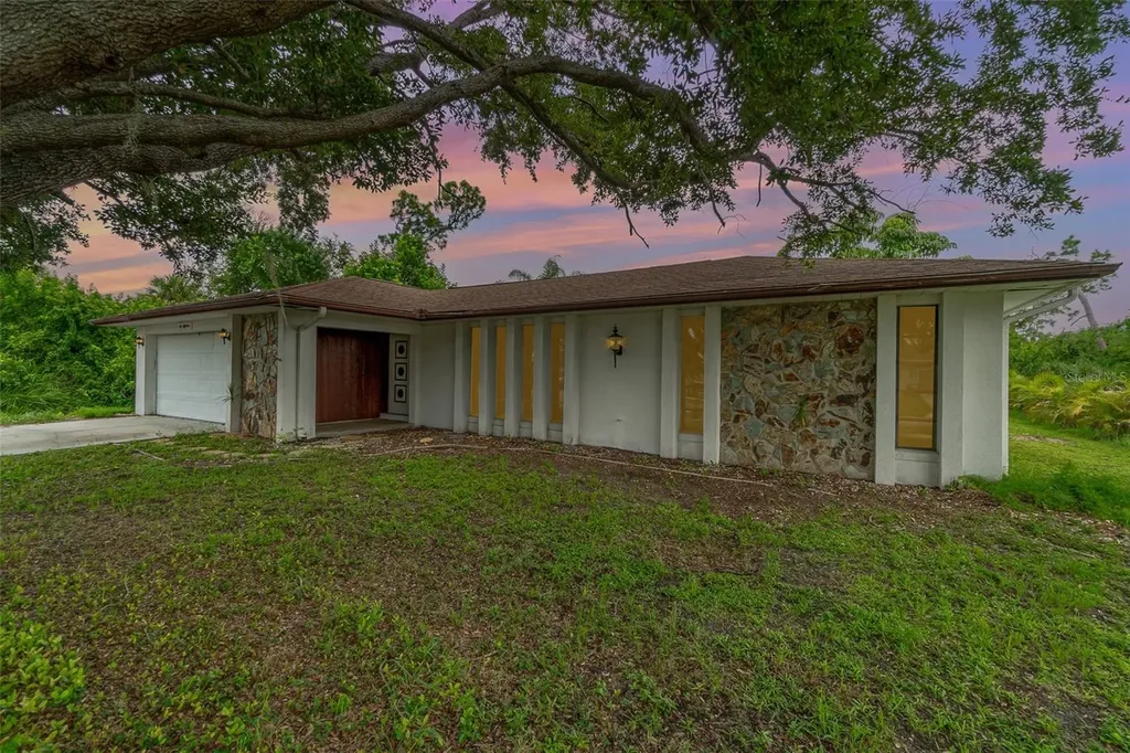 551 Azalea Avenue NW Port Charlotte FL 33952