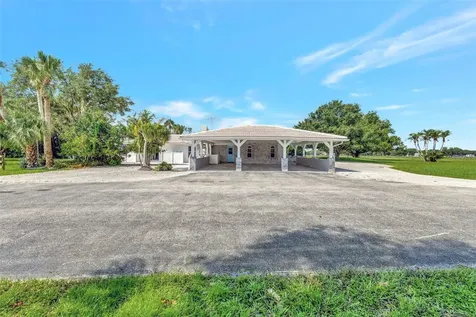 7049 Myakka Valley Trail Sarasota FL 34241