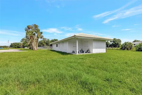 7049 Myakka Valley Trail Sarasota FL 34241