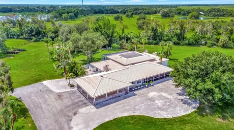 7049 Myakka Valley Trail Sarasota FL 34241