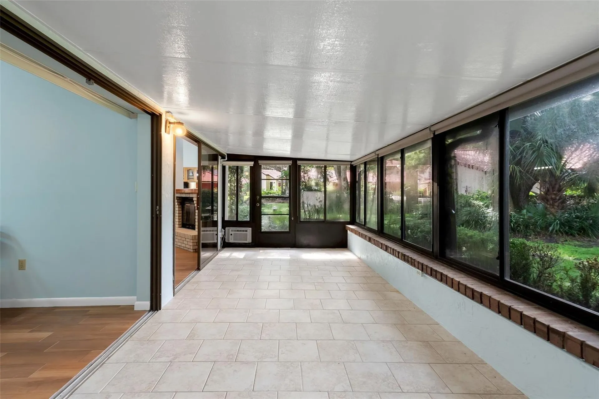 701 Clusterwood Drive Yalaha FL 34797