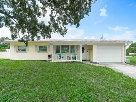 734 Osceola Avenue Lake Wales FL 33853