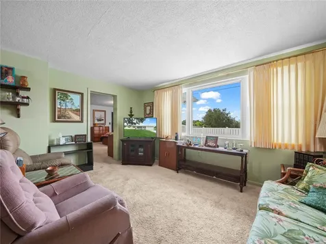 734 Osceola Avenue Lake Wales FL 33853