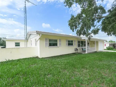 734 Osceola Avenue Lake Wales FL 33853