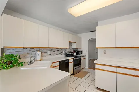 4984 48th Terrace N St Petersburg FL 33709