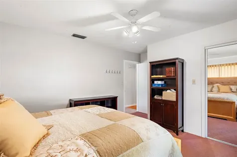 4984 48th Terrace N St Petersburg FL 33709