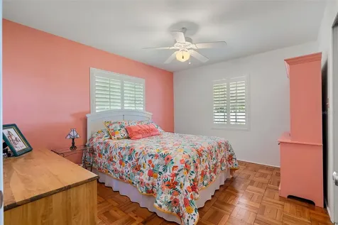 4984 48th Terrace N St Petersburg FL 33709